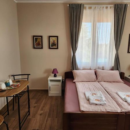 Roomsapartments Popcourt Pančevo Zewnętrze zdjęcie
