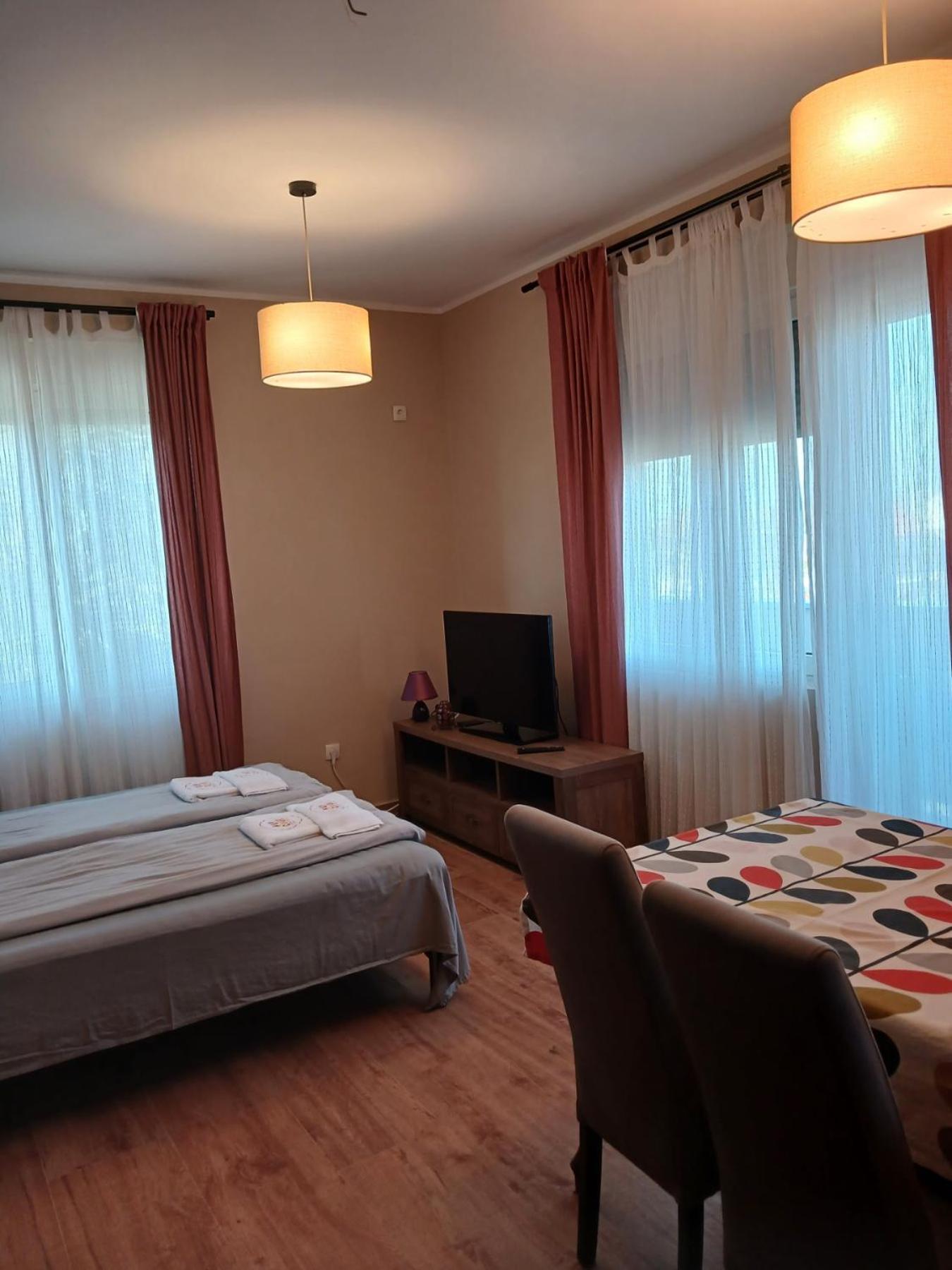 Roomsapartments Popcourt Pančevo Zewnętrze zdjęcie
